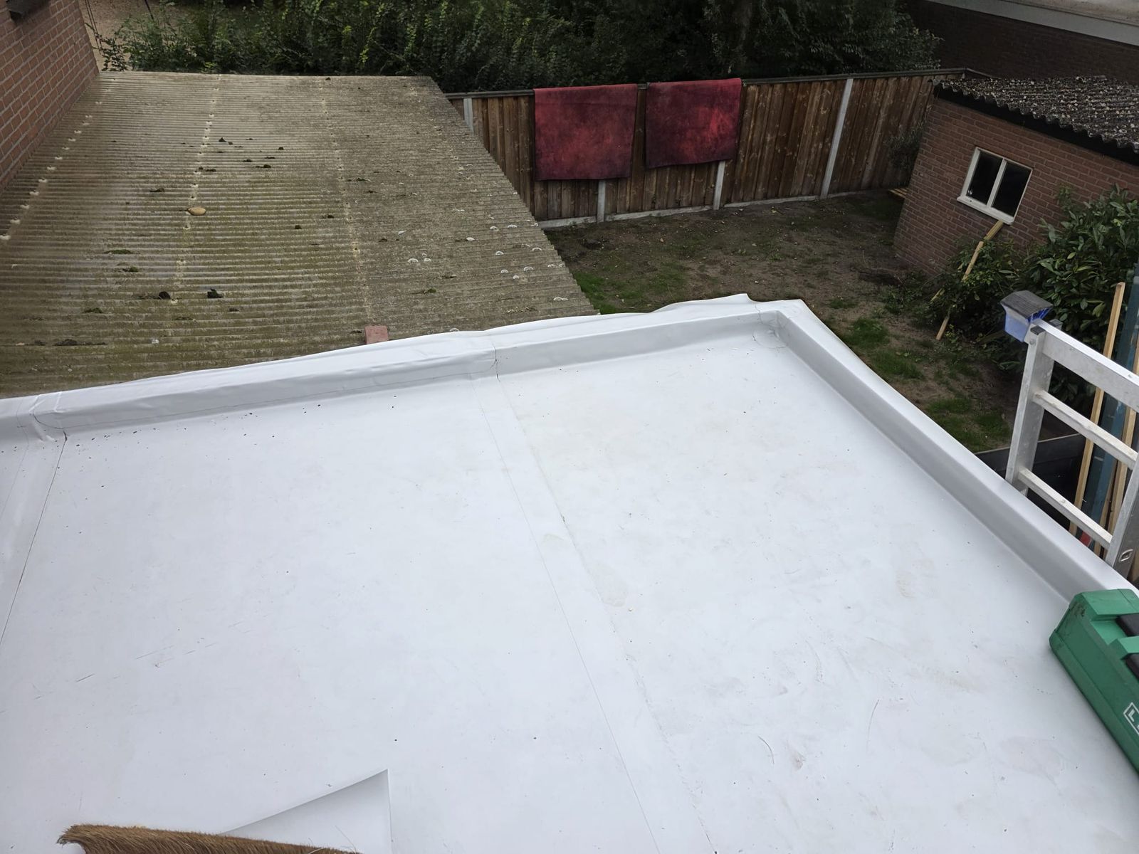 80 mm PIR-isolatie en duurzame fleeceback PVC — foto 2