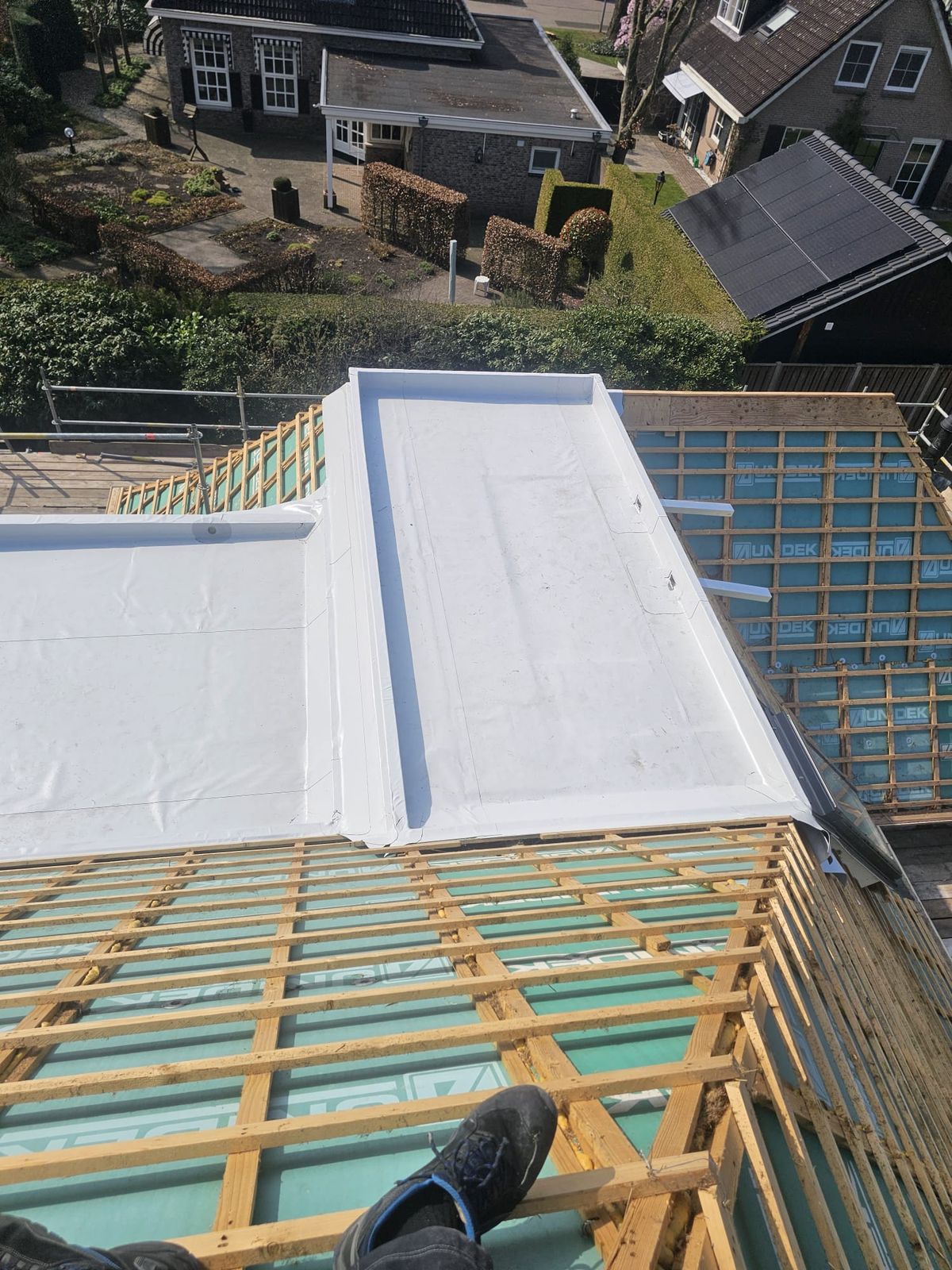 140 mm PIR-isolatie en duurzame fleeceback PVC — foto 2